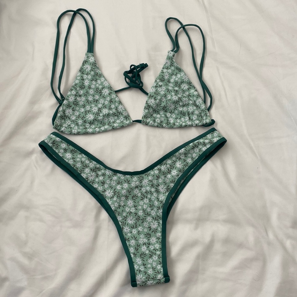 New swim suit